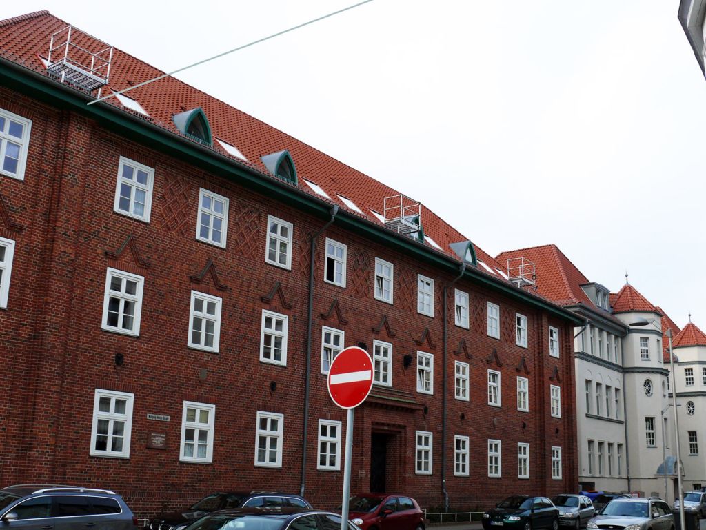Wolfgang Heinze Strasse Doppelgebäude
